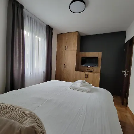 Pik Apartmani Vrnjacka Banja Exterior photo